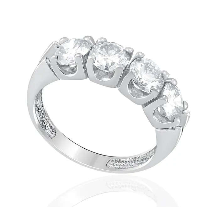 Meia Aliança de Ouro Branco com 4 Diamantes totalizando 2,0 Cts.