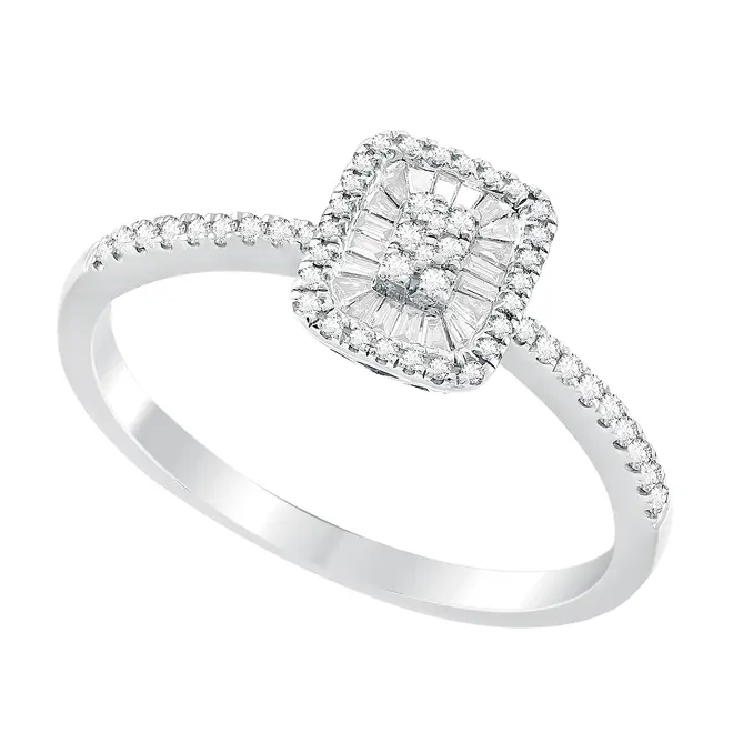 Anel de Ouro Branco com Diamantes totalizando 30 pts.