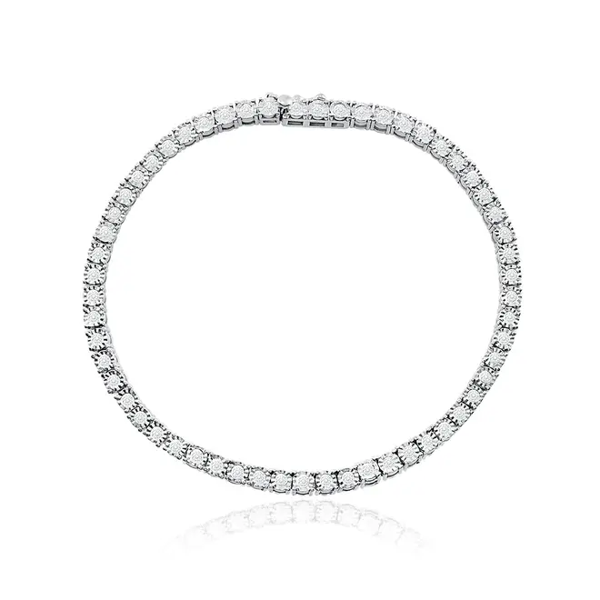 Pulseira de Ouro Branco com Diamantes totalizando 1,0 Ct.