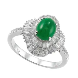 Anel de Ouro Branco com Diamantes e Esmeralda Cabochon de 1,29 Cts.