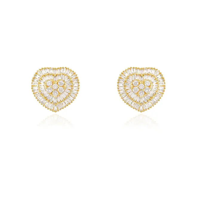 Par de Brincos Coração de Ouro Amarelo com Diamantes totalizando 90 pts.