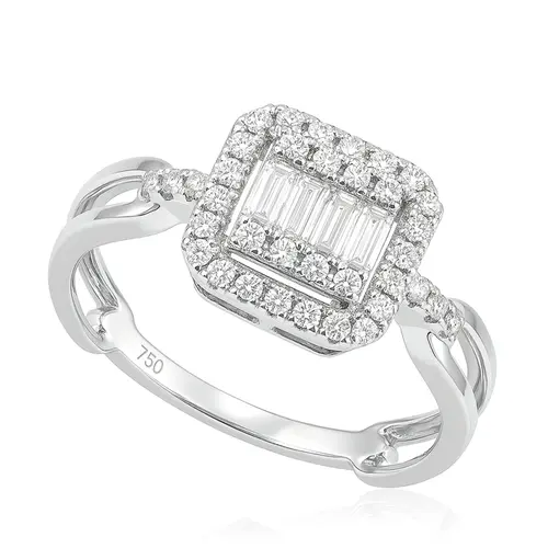 Anel Quadrado de Ouro Branco com Diamantes totalizando 33 pts.