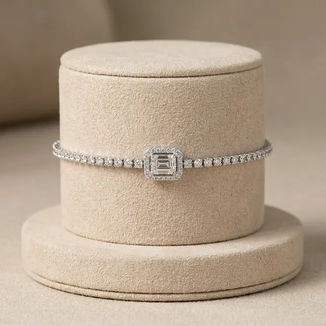 Pulseira Riviera de Ouro Branco com Diamantes totalizando 79 pts.