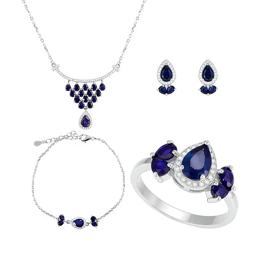 Conjunto Gargantilha, Pulseira, Par de Brincos e Anel de Prata com Cristais e Safiras