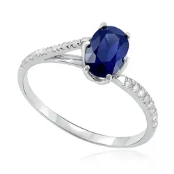 Anel Solitário de Ouro Branco com Diamantes e Safira de 1,20 Cts.