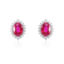 Par de Brincos de Prata com Diamantes de Laboratório e Rubis totalizando 3,4 Cts.
