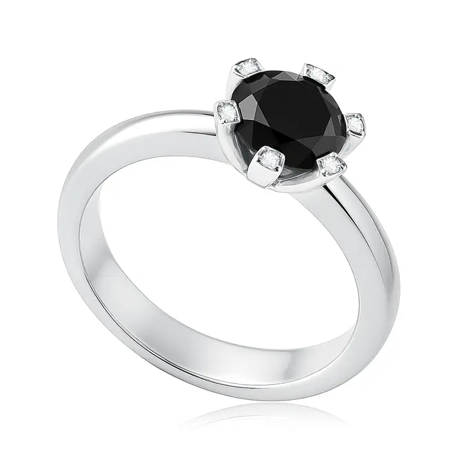 Anel de Prata com Diamantes e Diamante Negro de 2,0 Cts.