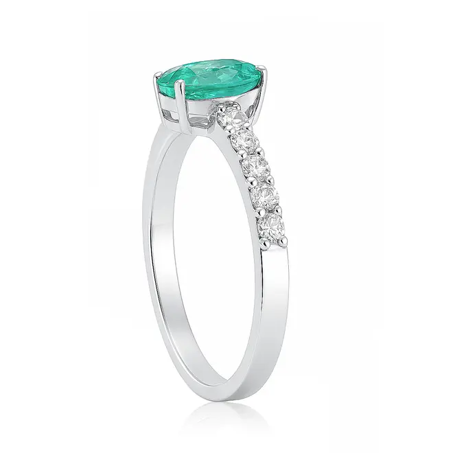 Anel de Prata com Diamantes e Esmeralda Colombiana de 1,20 Cts.