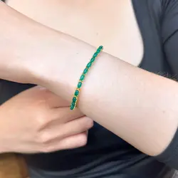 Pulseira de Prata com Cristais Esmeralda e Acabamento em Ouro Amarelo