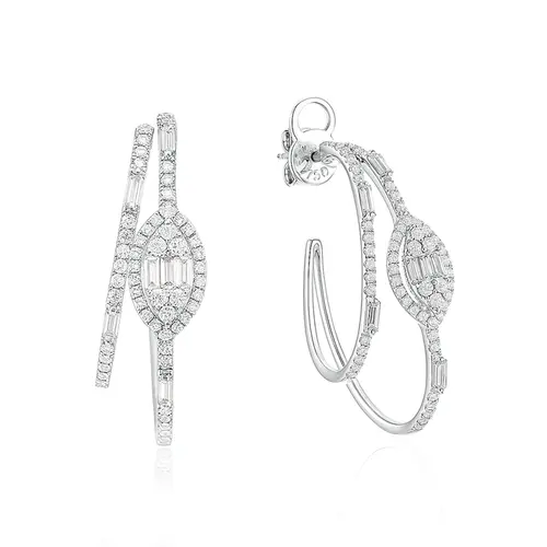 Par de Brincos de Ouro Branco com Diamantes totalizando 1,51 Cts.