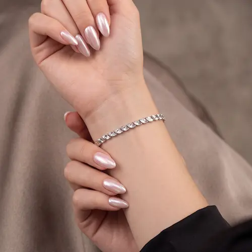 Pulseira Navete de Ouro Branco com 41 Diamantes
