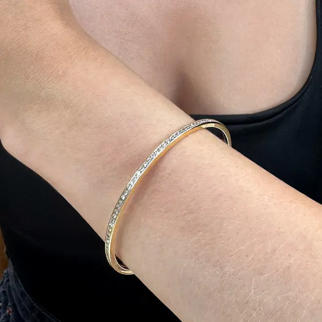 Bracelete de Ouro Amarelo com Diamantes totalizando 2,30 Cts