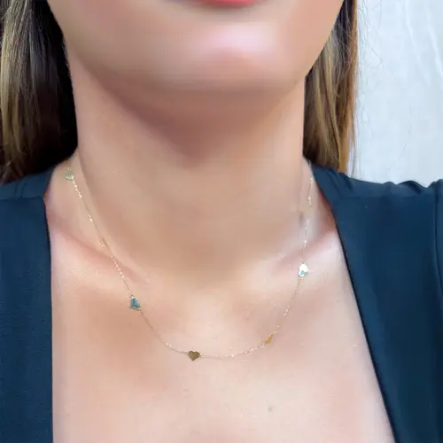 Colar de Ouro Amarelo com 7 Corações