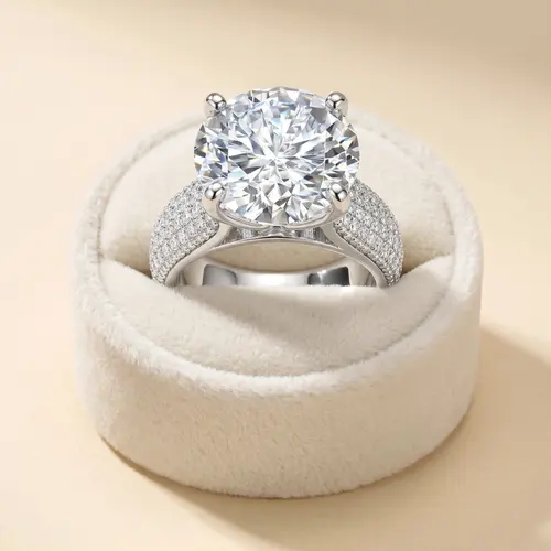 Anel de Prata com Moissanite de 8,0 Cts.