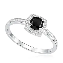 Anel de Prata com Diamante Negro de 1,0 Cts.