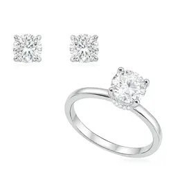 Conjunto Anel e Par de Brincos de Diamantes de Laboratório totalizando 3,0 Cts.