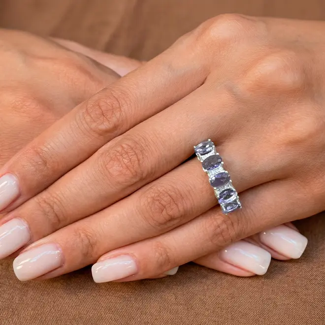 Meia Aliança de Prata com Diamantes e Cristais Tanzanita