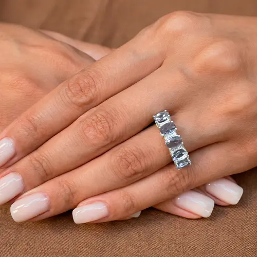 Meia Aliança de Prata com Diamantes e Cristais Água Marinha