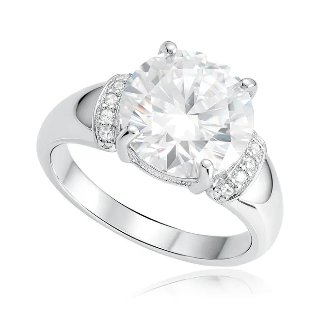 Anel de Prata com Moissanite