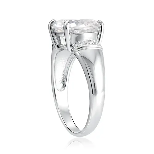 Anel de Prata com Moissanite