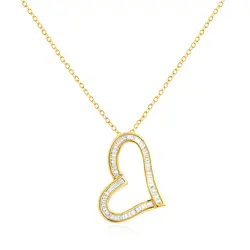 Pingente Coração de Ouro Amarelo com Corrente e Diamantes totalizando 42 pts.