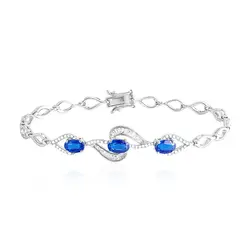 Pulseira de Ouro Branco com Diamantes E Safiras Totalizando 3,12 Cts.