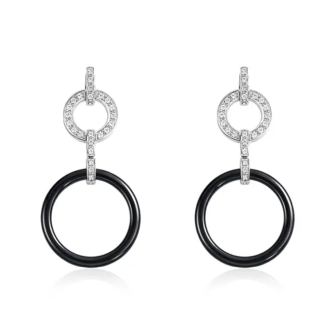 Par de Brinco de Ouro Branco com Diamantes.