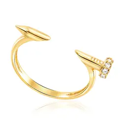 Anel Desing Prego em Ouro Amarelo com e Diamantes.