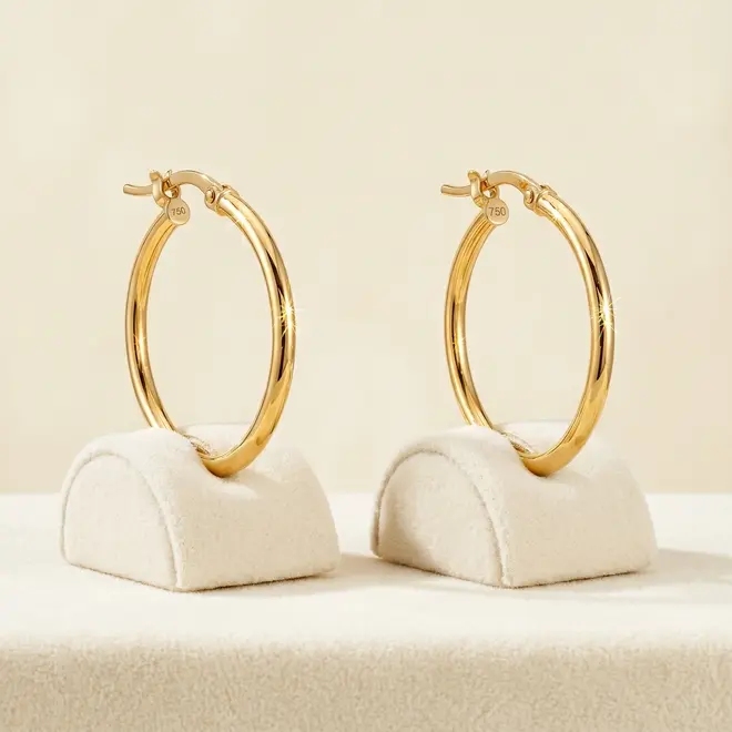 Par de Brincos Argola em Ouro Amarelo