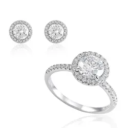 Conjunto Solitário de Anel e Brincos em Prata com Moissanites e Cristais