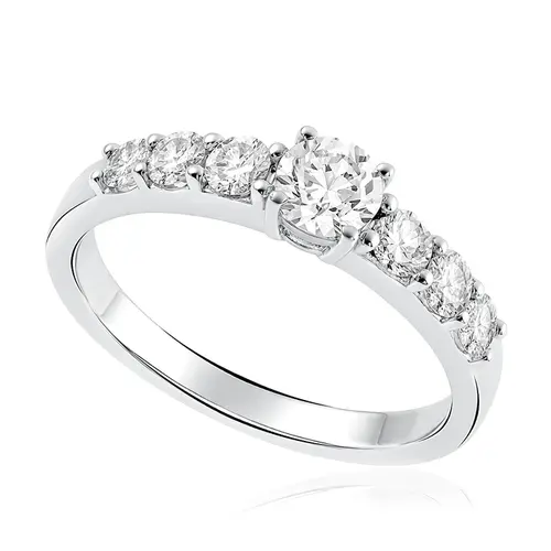 Anel de Ouro Branco com Diamantes e Diamante Central de 42 Pts.