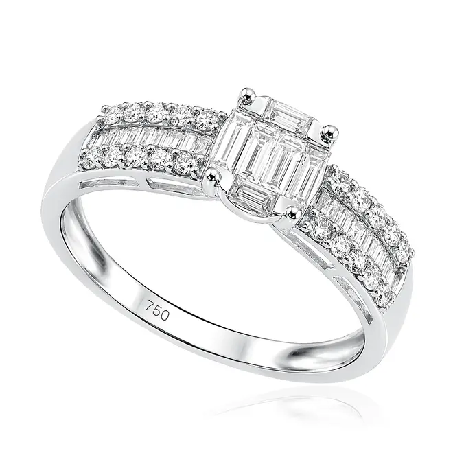 Anel Trabalhado de Ouro Branco com Diamantes Totalizando 90 Pts.