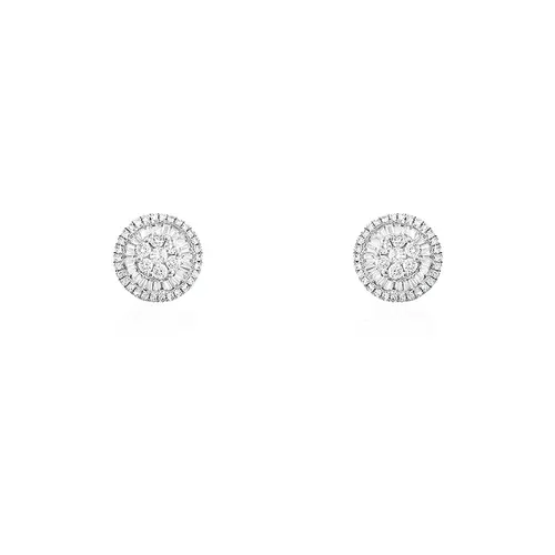 Par de Brincos Trabalhado  de Ouro Branco com Diamantes totalizando 50 Pts.