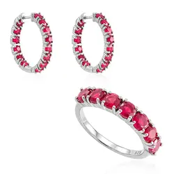 Conjunto de Meia Aliança e Par de Brincos Argola com Rubis.