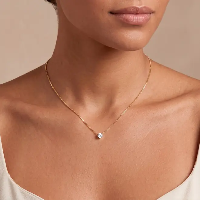 Ponto de Luz Ouro Amarelo 18K com Diamante de 20 Pts