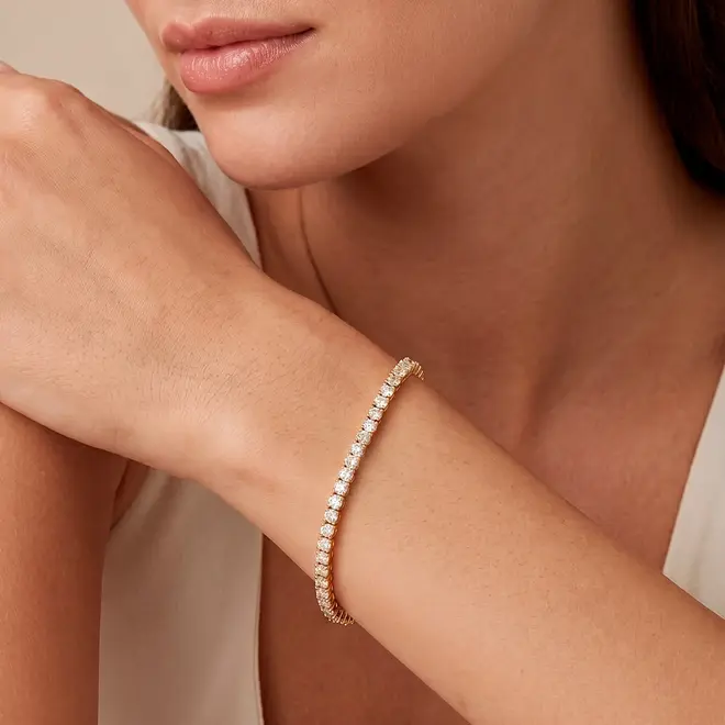 Pulseira Riviera cravação invisivel com 7,40 Cts de diamates, ouro amarelo