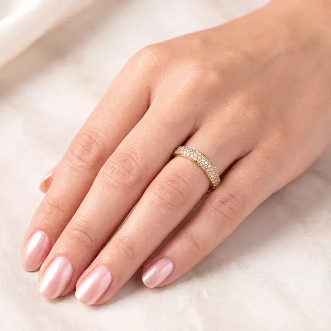 Anel Pavê com Diamantes 61 Pts em Ouro Amarelo 18K