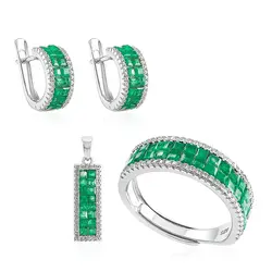 Conjunto Par de Brincos, Pingente e Anel de Prata com Esmeraldas. 124550