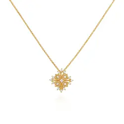 Pingente Flor de Ouro Amarelo com 17 Diamantes e Corrente