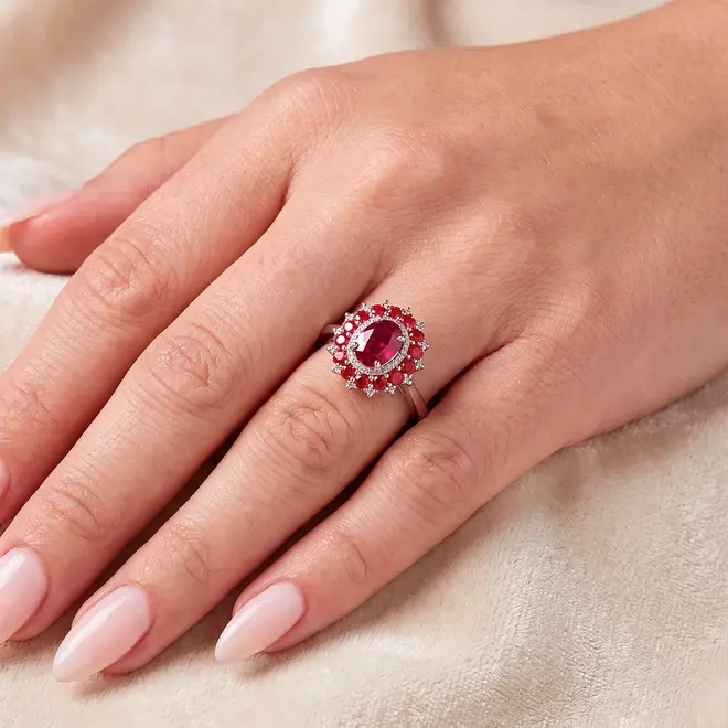 Anel de Prata com Diamantes, Gemas e Rubi. 124846