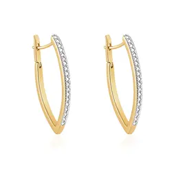 Par de Brincos Trabalhado com Diamantes de Ouro Amarelo.