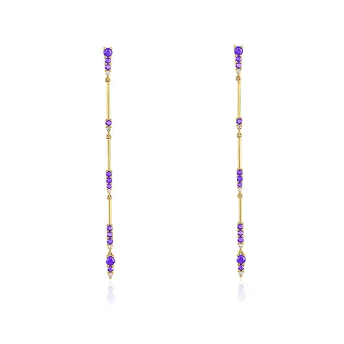 Par de Brincos Trabalhado com Diamantes e Tanzanitas de Ouro Amarelo.