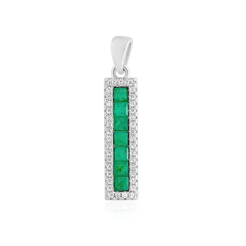 Conjunto Par de Brincos, Pingente e Anel de Prata com Diamantes e Esmeraldas.