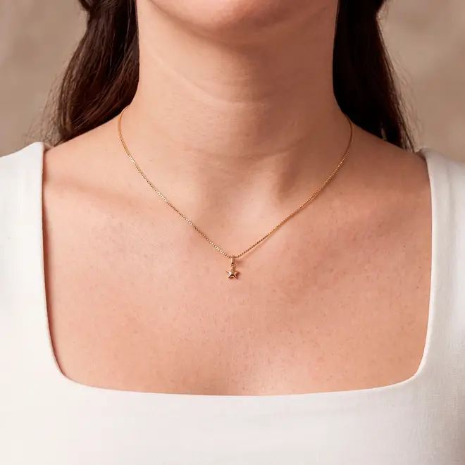Pingente Estrela em Ouro Amarelo 18K