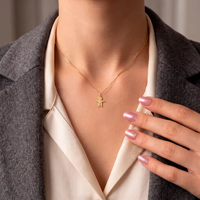 Pingente Menino em Ouro Amarelo 18K com Diamante