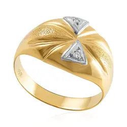 Anel Trabalhado em Ouro Amarelo 18K  com Diamantes