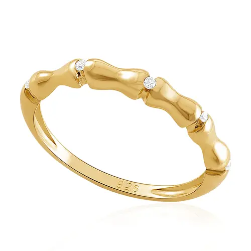 Meia Aliança Trabalhada em Ouro Amarelo 18K com Diamantes