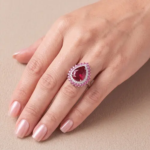 Anel de Ouro Branco com Diamantes, Safiras Rosa e Rubelita de 4,8 Cts.