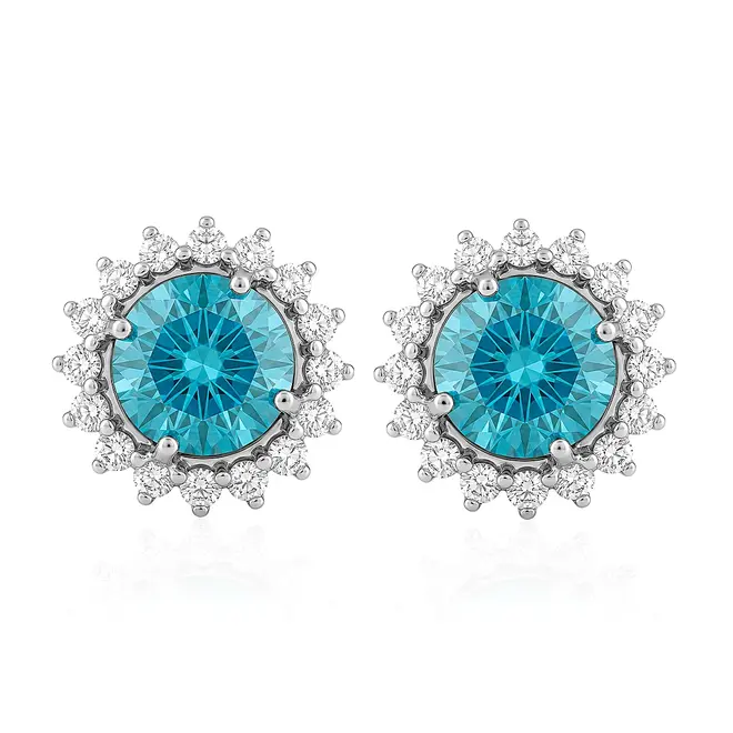 Par de Brincos de Ouro Branco com Diamantes Brancos e Diamantes Azuis Totalizando 1,1 Cts.
