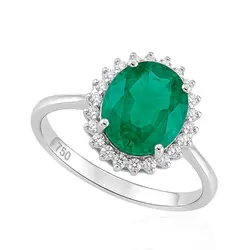 Anel de Ouro Branco com 22 Diamantes e Esmeralda Totalizando 2,66 Cts.